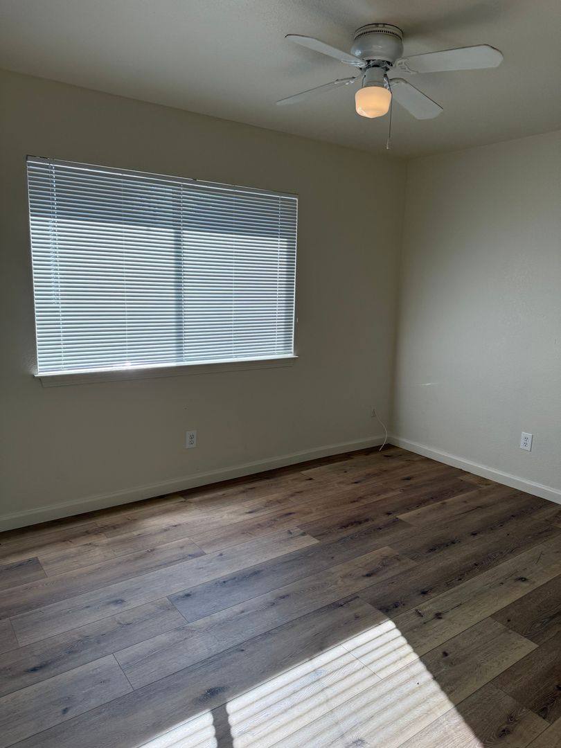 Apartment for rent at 101 Tabor Ave, Fairfield, CA 94533