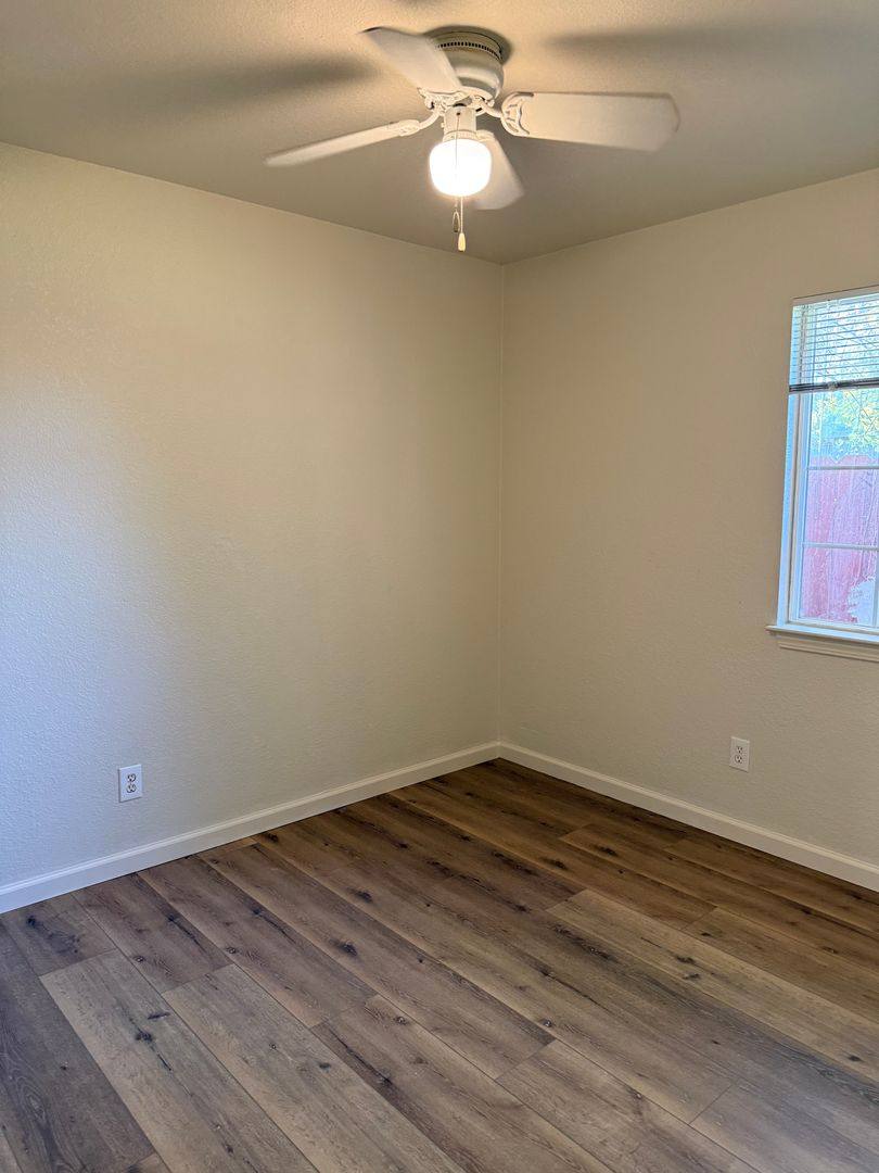 Apartment for rent at 101 Tabor Ave, Fairfield, CA 94533