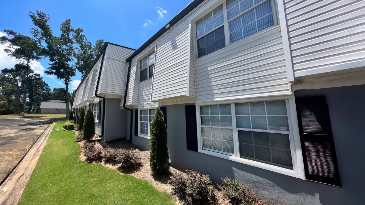 Apartment for rent at 5751 Riverdale Rd, Atlanta, GA 30349