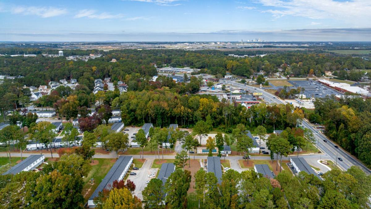 Apartment for rent at 5751 Riverdale Rd, Atlanta, GA 30349