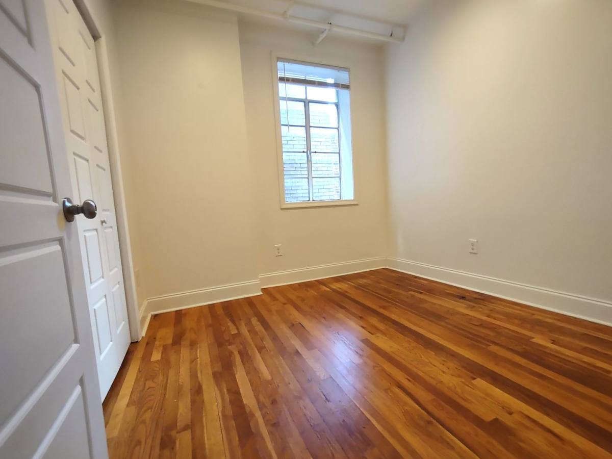 Apartment for rent at 801 Church St, Lynchburg, VA 24504