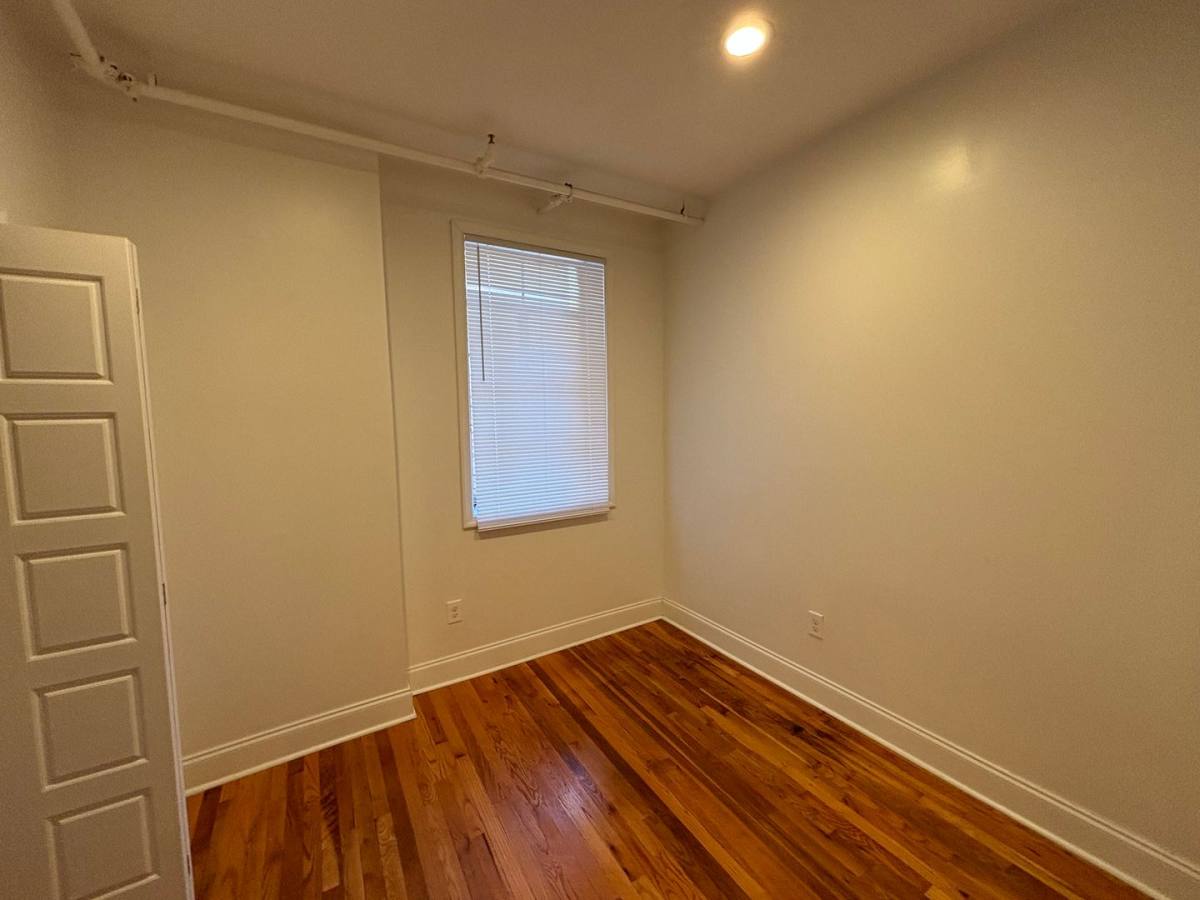 Apartment for rent at 801 Church St, Lynchburg, VA 24504