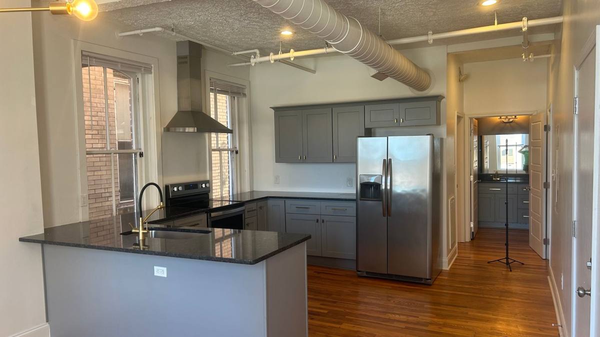Apartment for rent at 801 Church St, Lynchburg, VA 24504