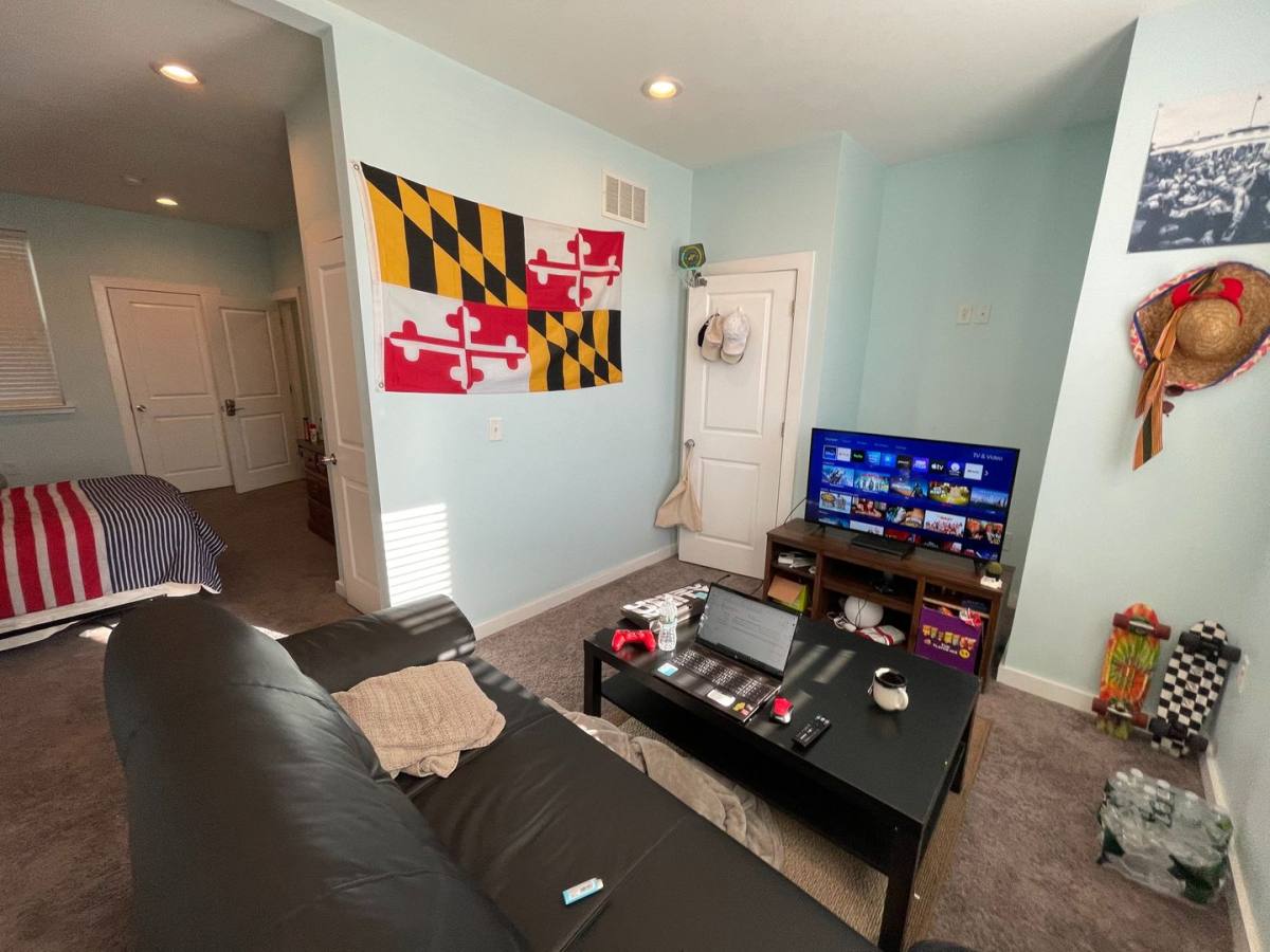 Apartment for rent at 1411 W Thompson, Philadelphia, PA 19121