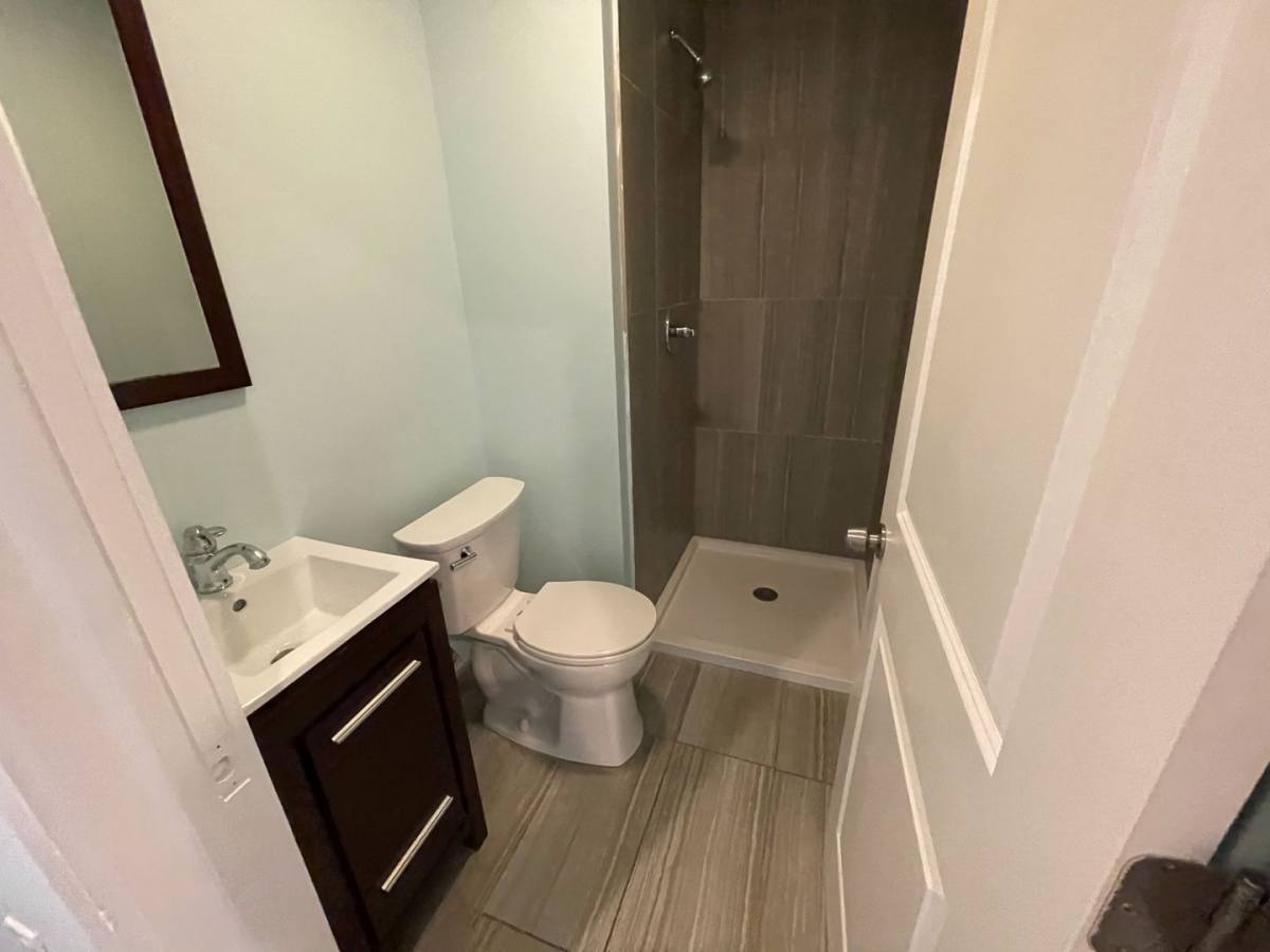 Apartment for rent at 1411 W Thompson, Philadelphia, PA 19121