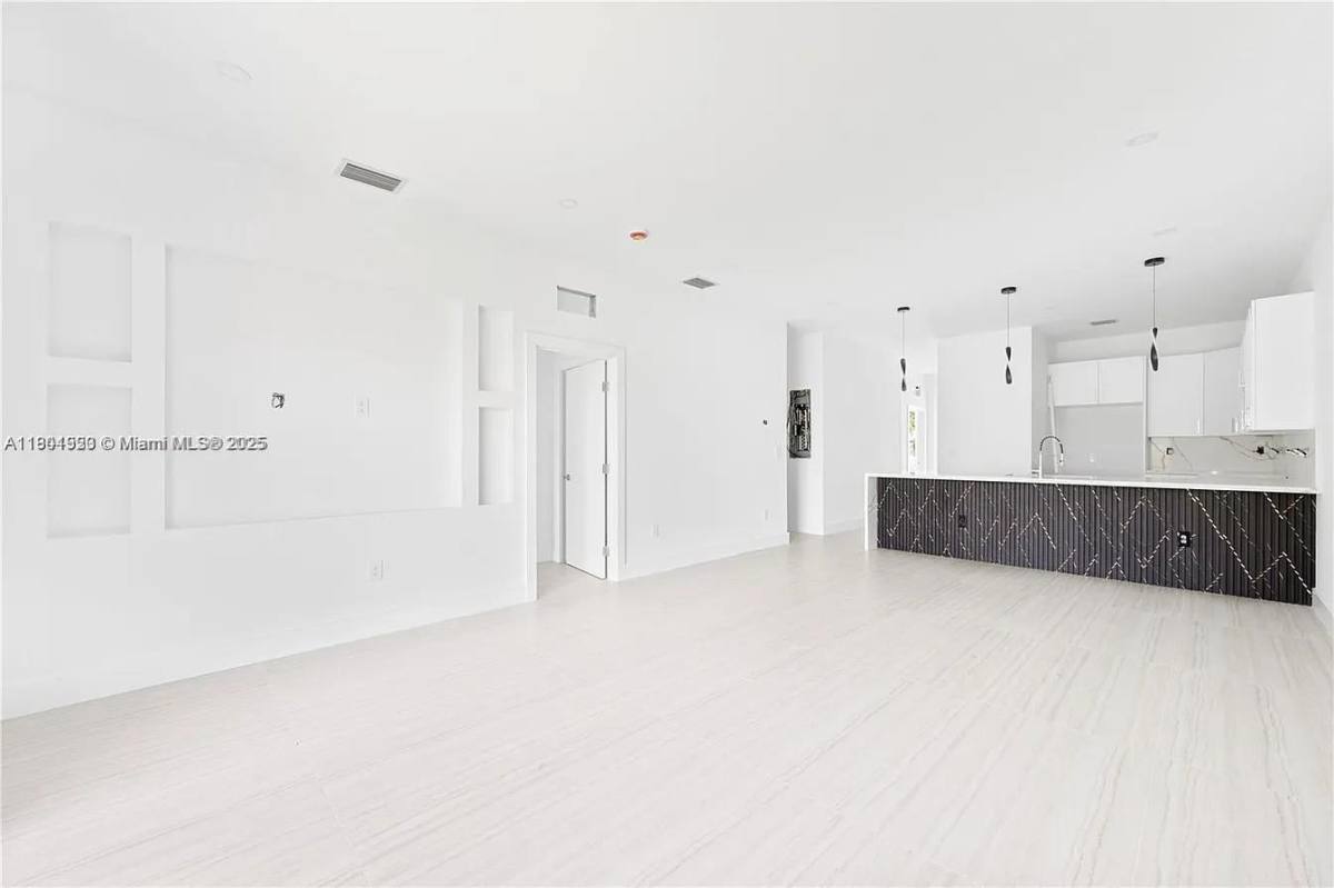 House for rent at 10745 SW 217th Ave, Miami, FL 33170