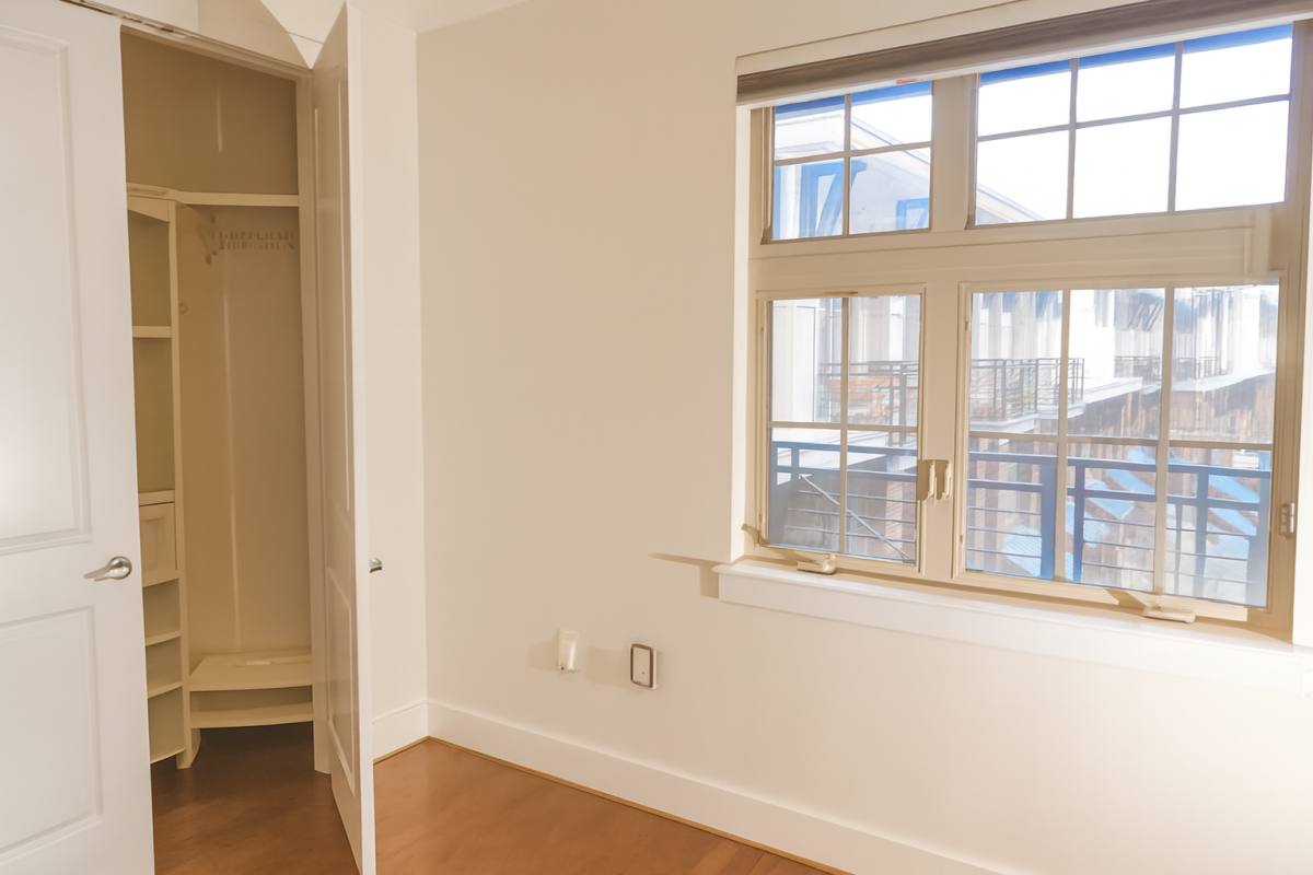 Apartment for rent at 1101 W 1st St #3, Charlotte, NC 28202