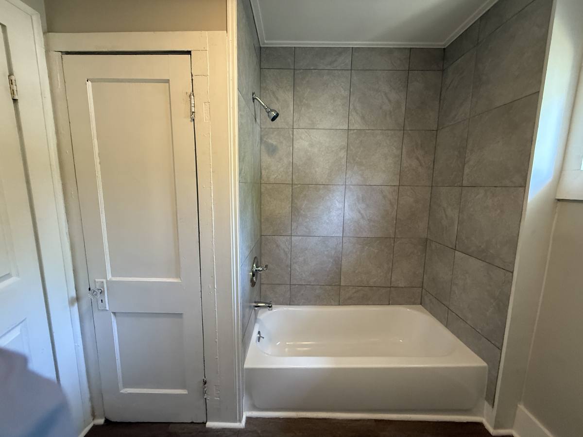 House for rent at 4200 9th Ave, Birmingham, AL 35224