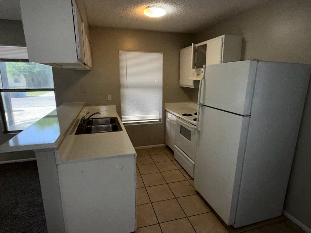 Townhouse for rent at 3435 Gateway Dr, San Antonio, TX 78210