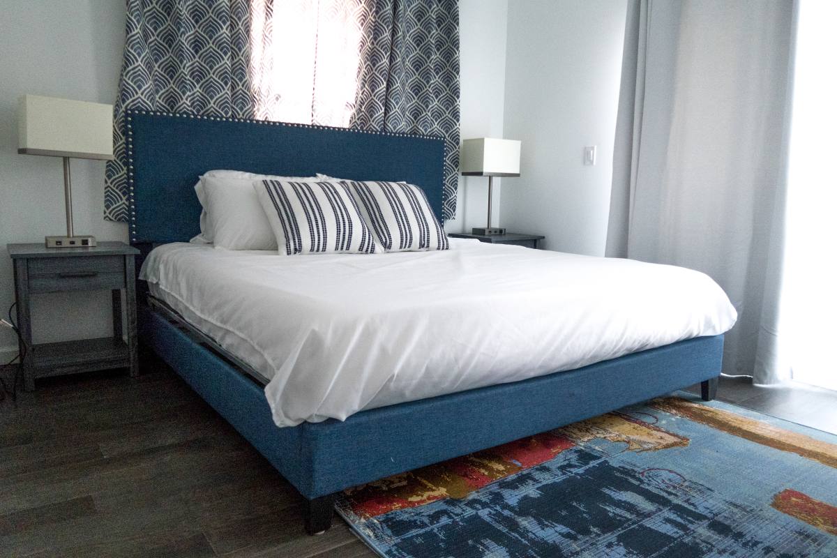 Apartment for rent at 4 N Oakland Ave #2, Ventnor City, NJ 08406