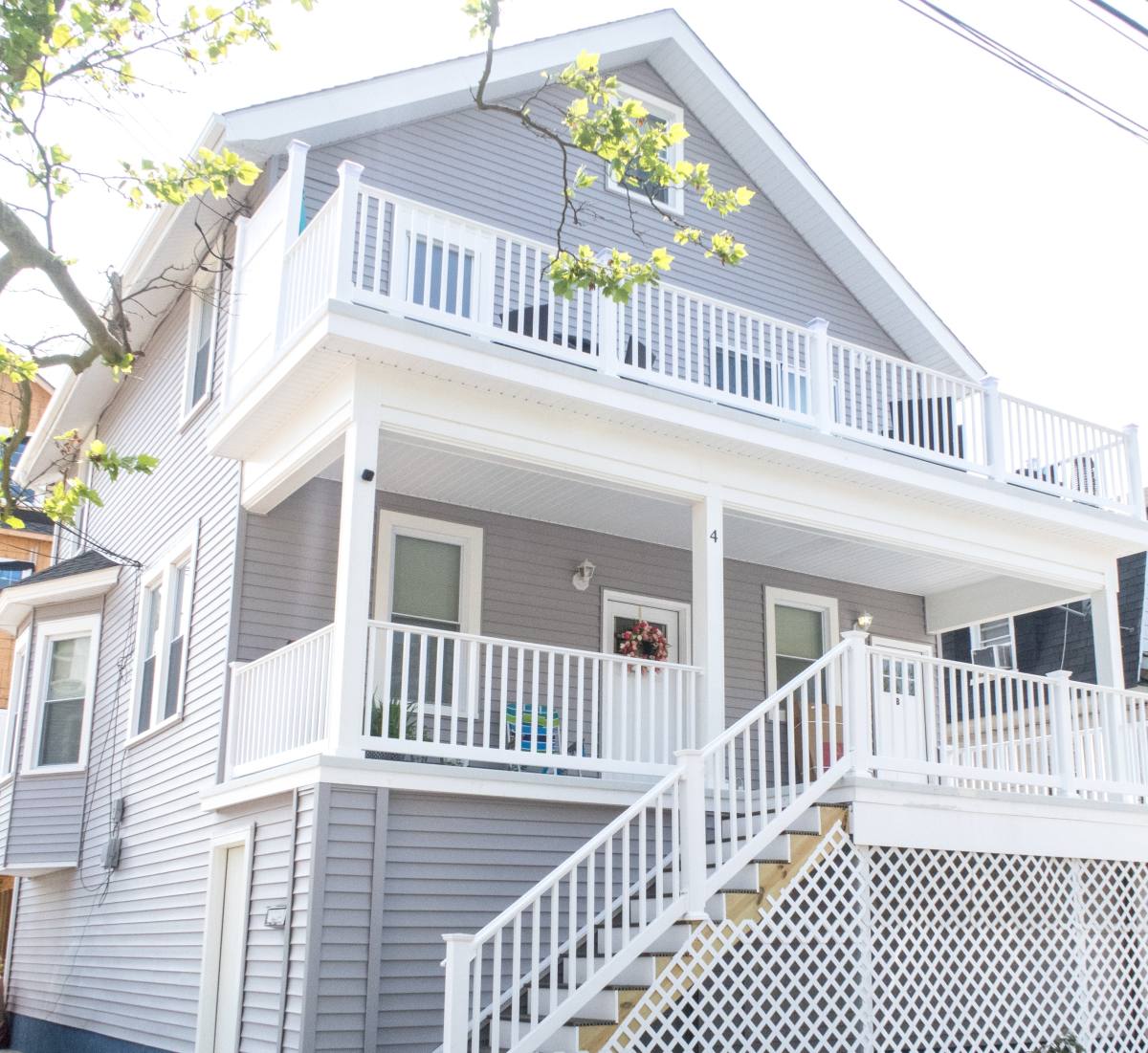 Apartment for rent at 4 N Oakland Ave #2, Ventnor City, NJ 08406