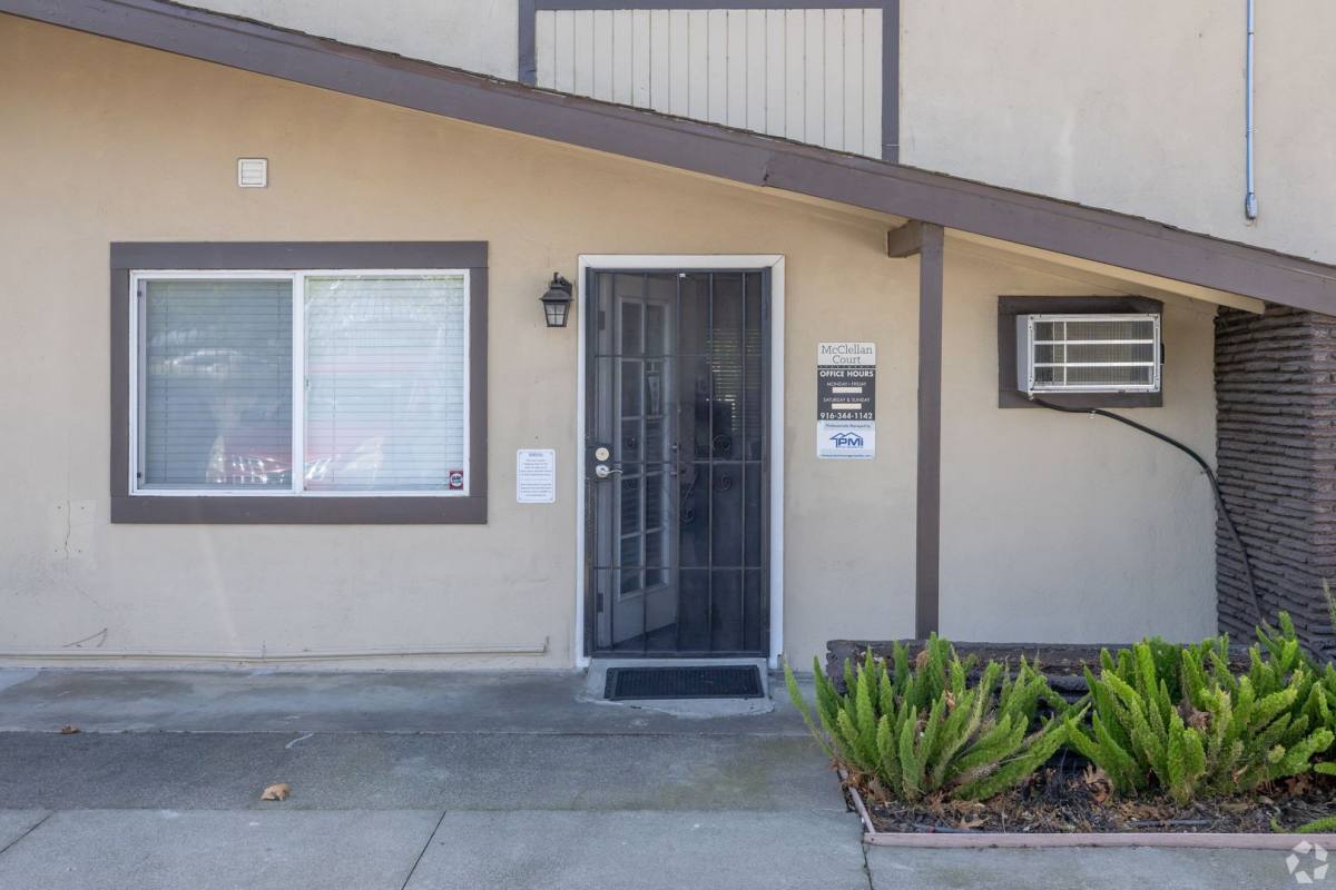 Apartment for rent at 3430 Freedom Park Dr, North Highlands, CA 95660