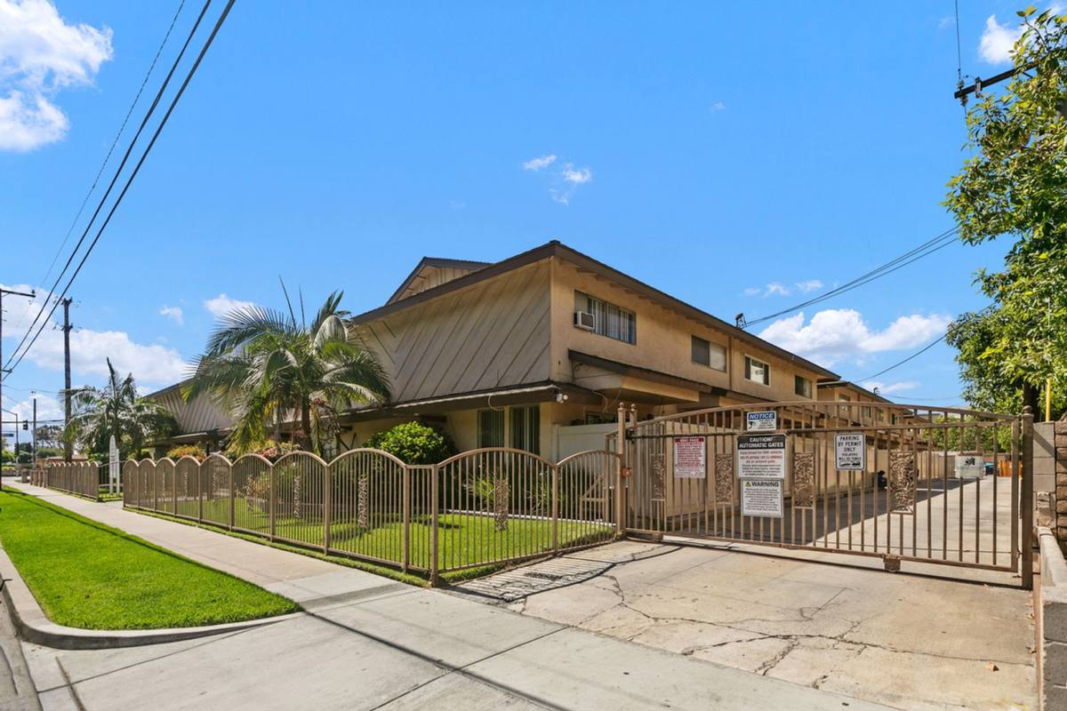 Townhouse for rent at 8041 Page St, Buena Park, CA 90621