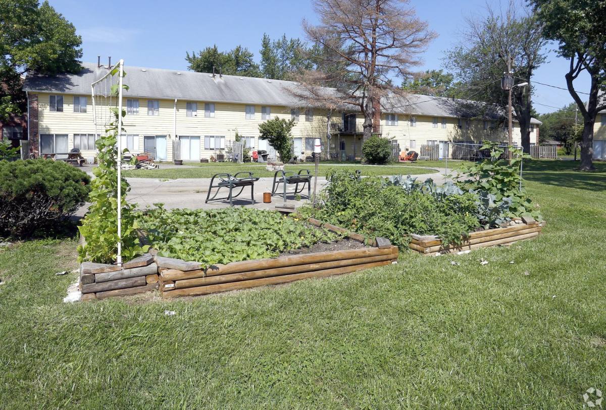 Apartment for rent at 1220 E Alto Rd, Kokomo, IN 46902