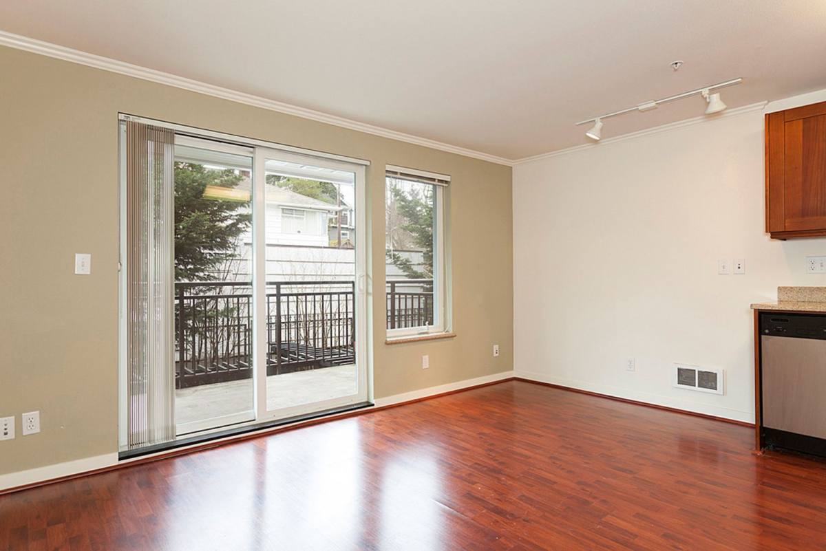 Apartment for rent at 4218 Stone Way N, Seattle, WA 98103