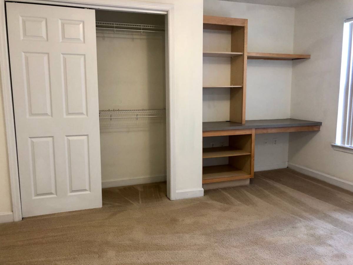 Apartment for rent at 431 Harts Cove Way, Seneca, SC 29678