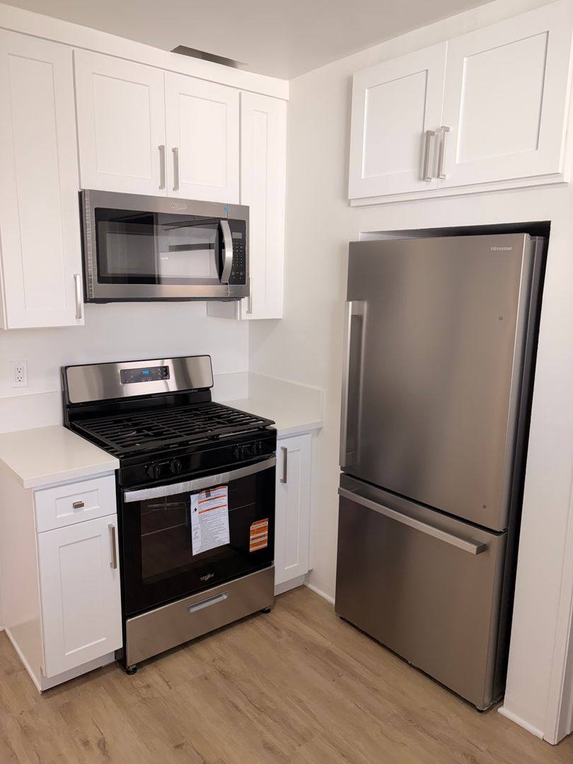 House for rent at 11913 Tennessee Ave, Los Angeles, CA 90064