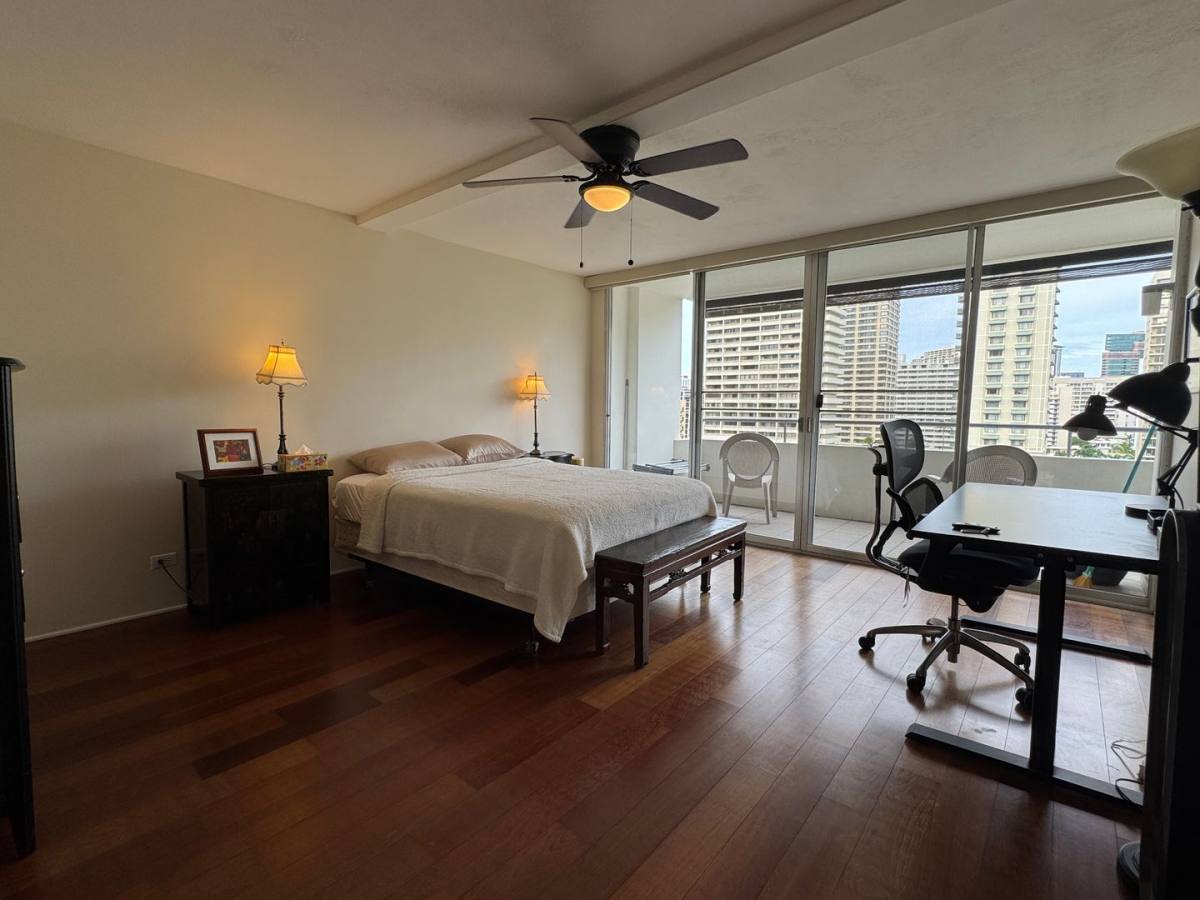 Condo for rent at 430 Kaiolu St, Honolulu, HI 96815