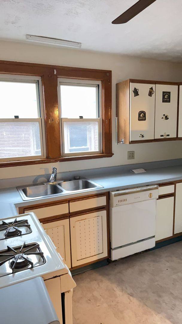 Apartment for rent at 704-706 Cypress Ave, Johnstown, PA 15909