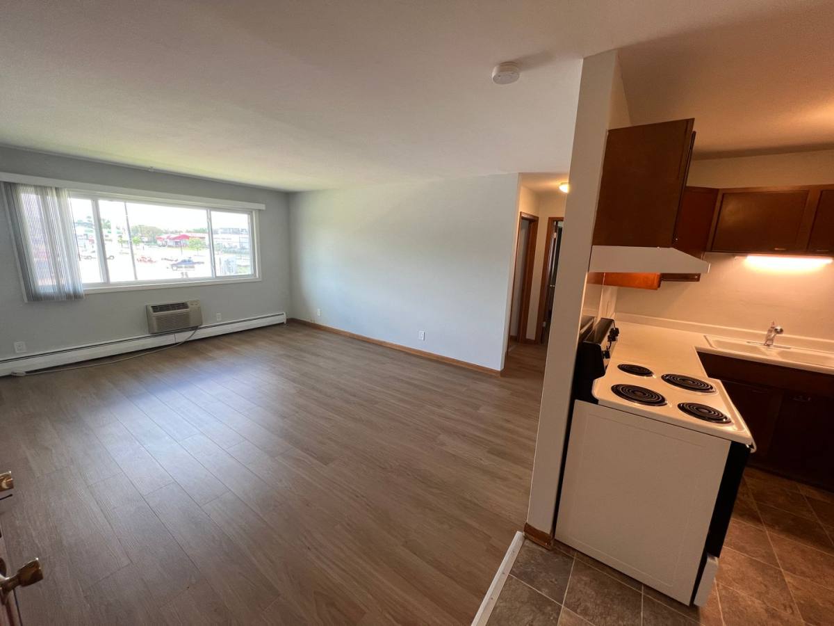 7440 Century Ave, Middleton, WI 53562 - Apartment for Rent - Image 9