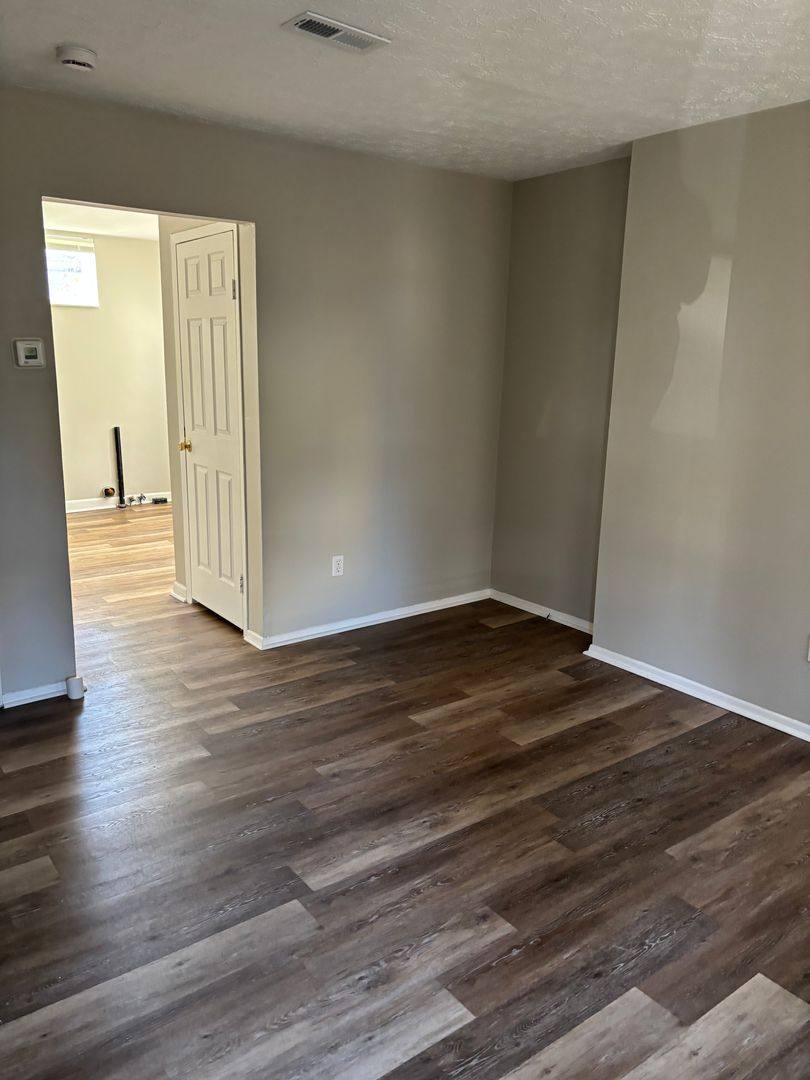 Apartment for rent at 579-587 Carpenter St, Columbus, OH 43205