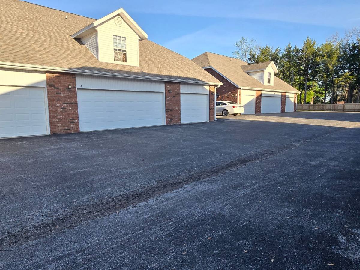 Townhouse for rent at 1401 Frosty Dr, Ozark, MO 65721