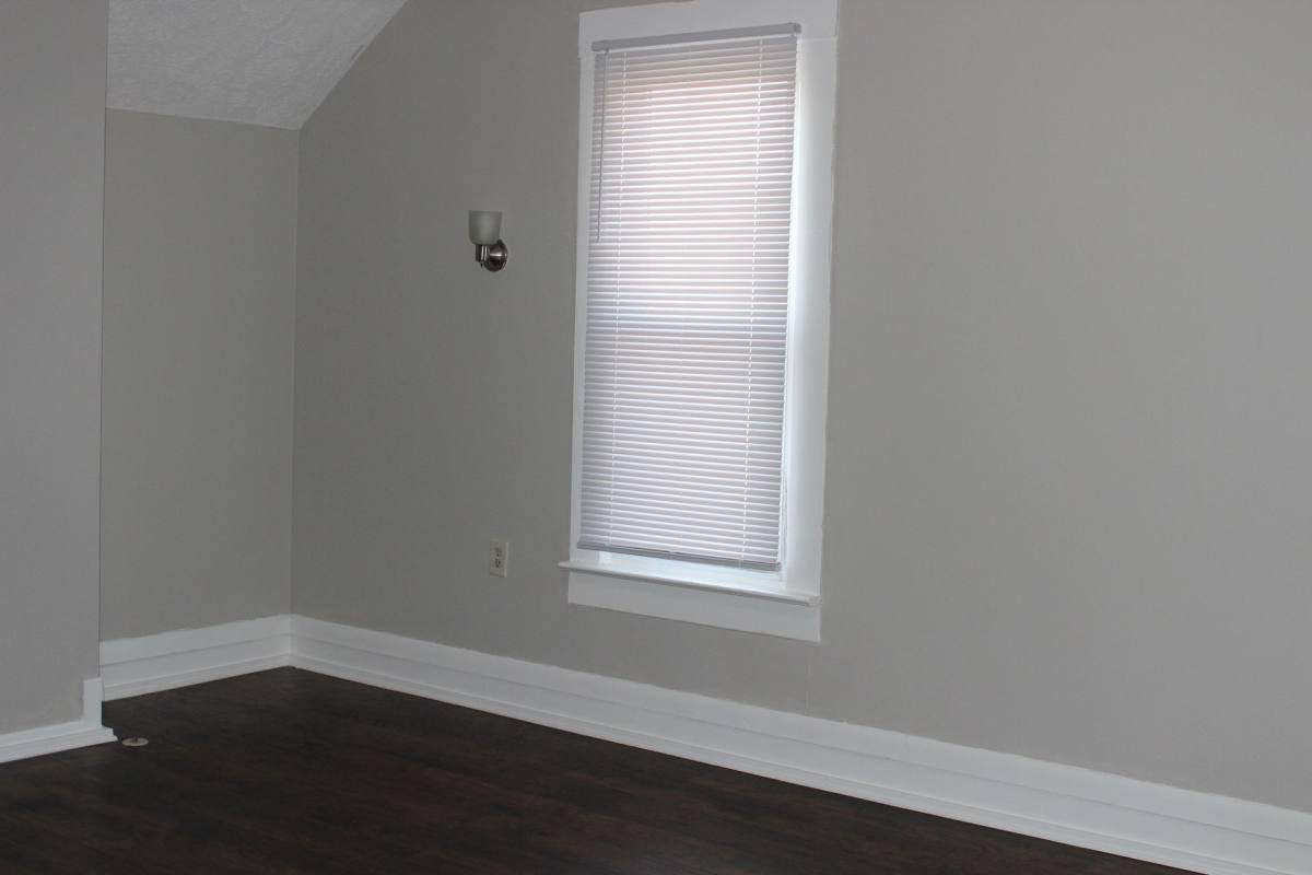 Apartment for rent at 850-852 E Livingston Ave, Columbus, OH 43205