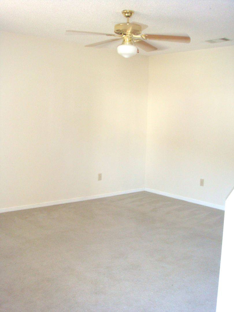 Apartment for rent at 1537 Woodard St, Valdosta, GA 31601