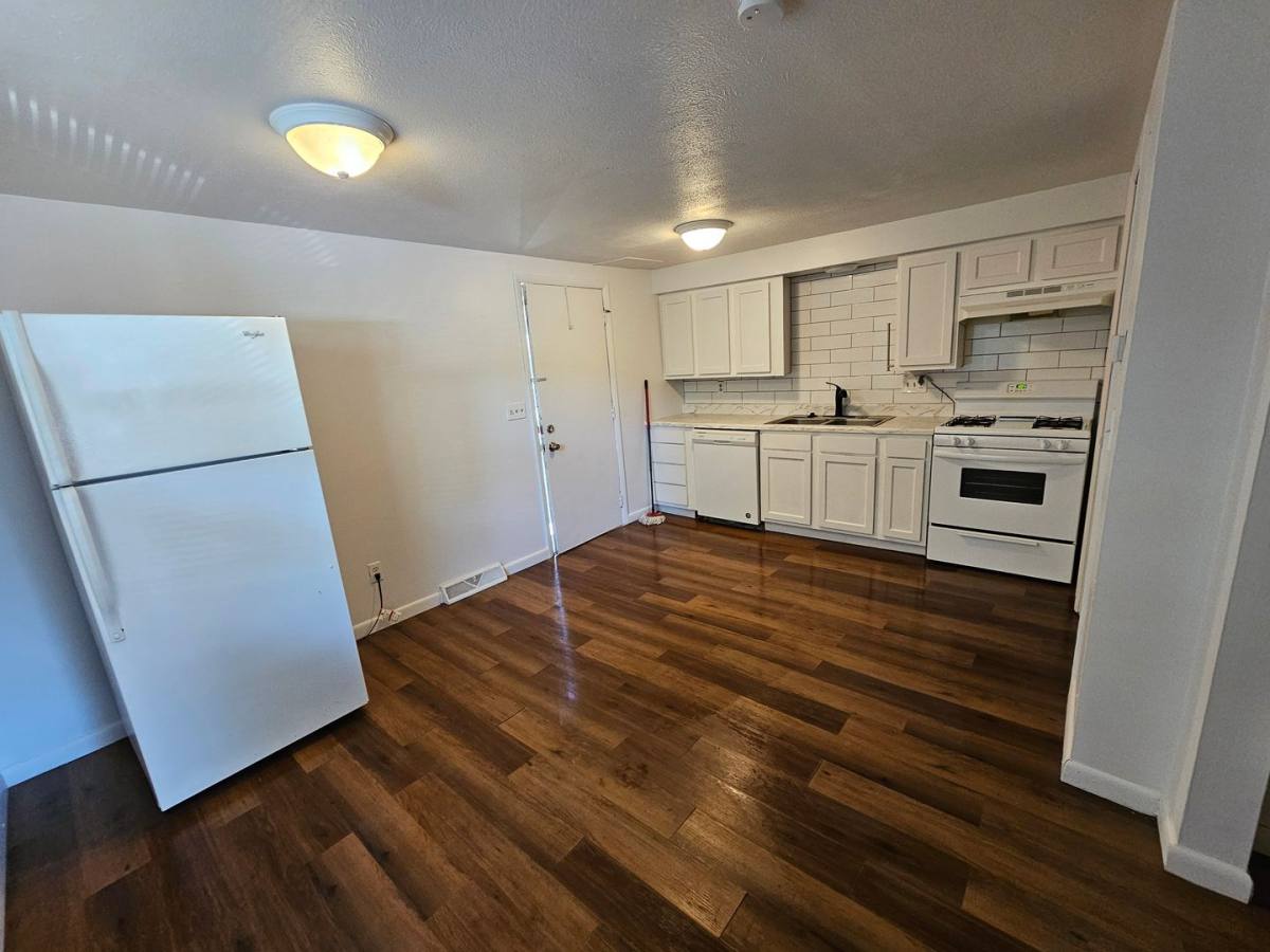 Apartment for rent at 189 Park Ave, Delaware, OH 43015