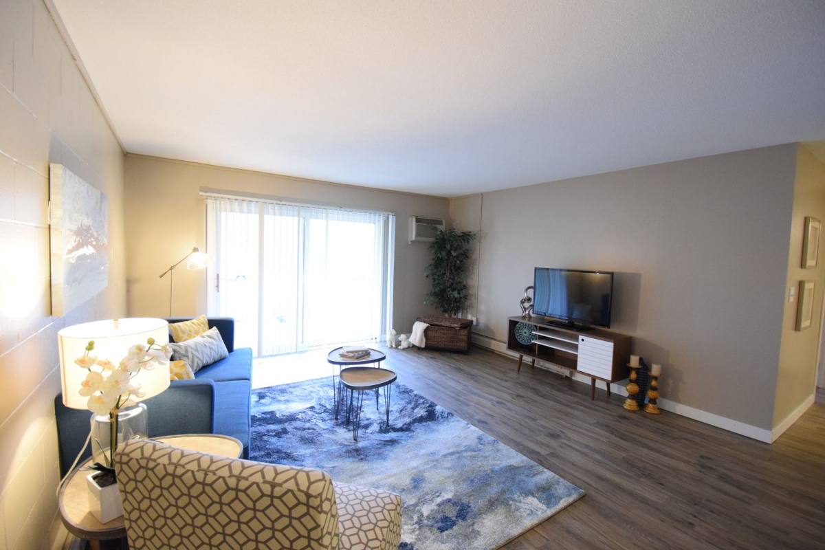 Apartment for rent at 504 James Ave, Mankato, MN 56001