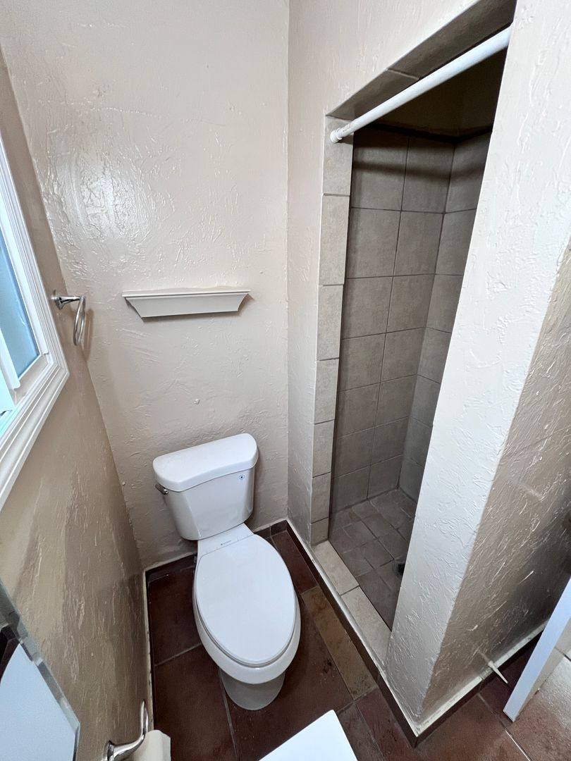 Apartment for rent at 10 W Rillito St, Tucson, AZ 85705