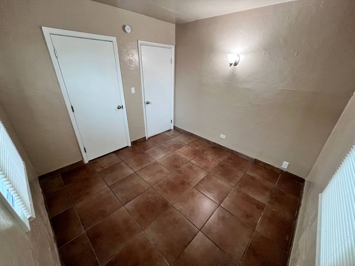Apartment for rent at 10 W Rillito St, Tucson, AZ 85705