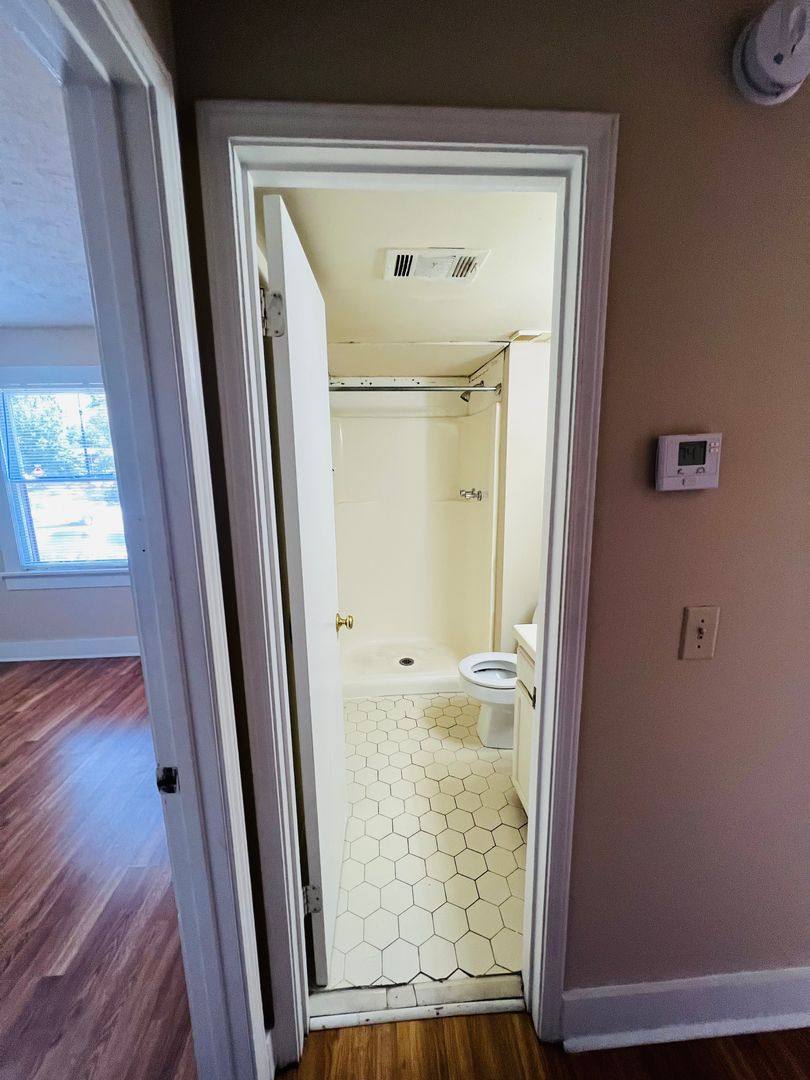 Apartment for rent at 210 E Thach Ave, Auburn, AL 36830