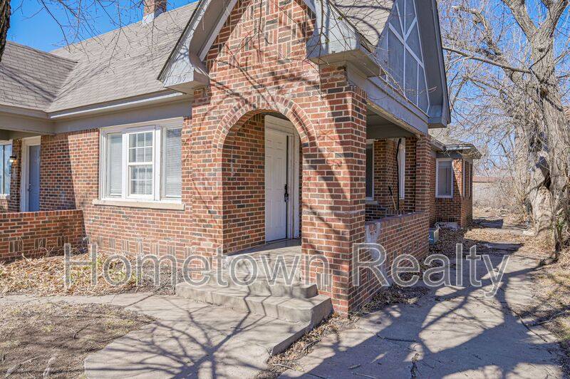 House for rent at 1605 NW 29th St, Oklahoma City, OK 73106
