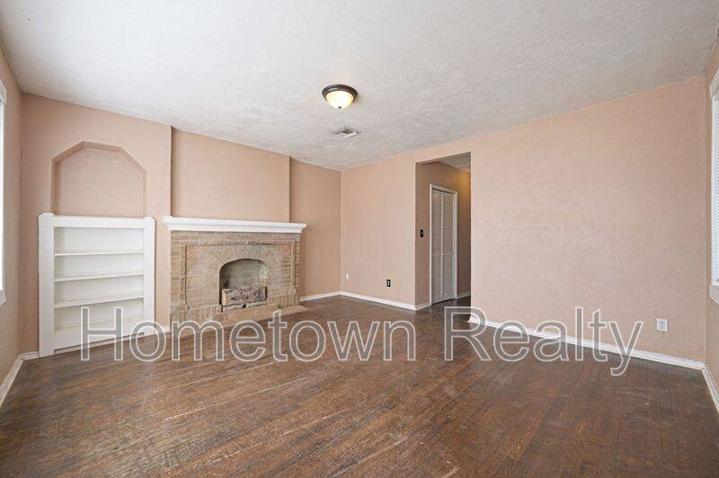 House for rent at 1605 NW 29th St, Oklahoma City, OK 73106