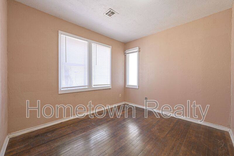 House for rent at 1605 NW 29th St, Oklahoma City, OK 73106
