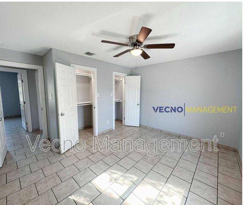 Apartment for rent at 302 Cooper St #201, San Antonio, TX 78210