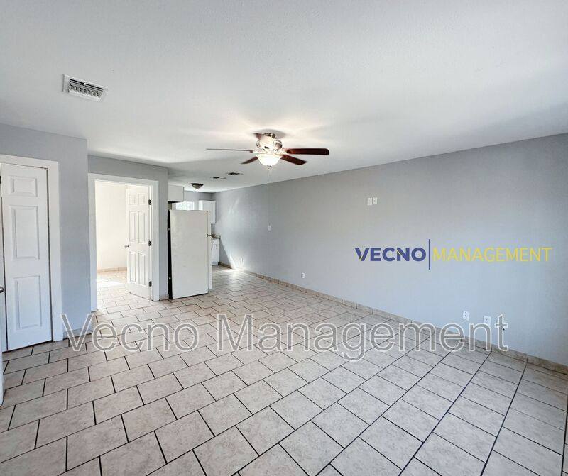 Apartment for rent at 302 Cooper St #201, San Antonio, TX 78210
