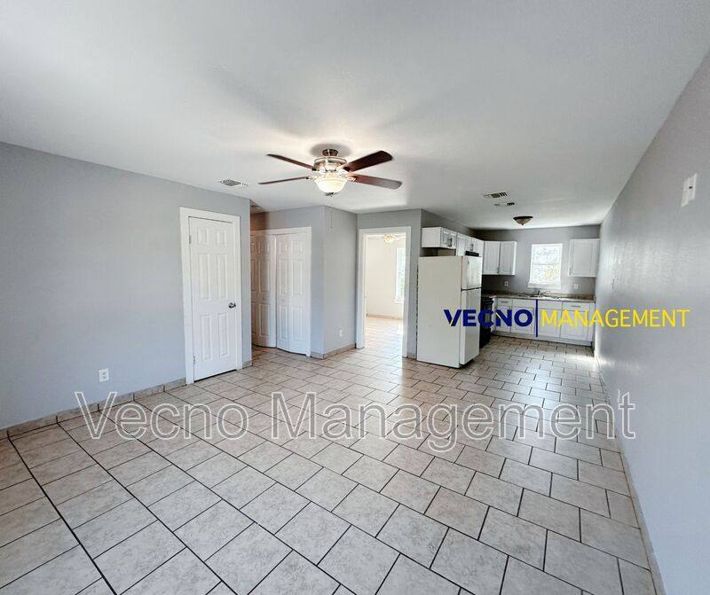 Apartment for rent at 302 Cooper St #201, San Antonio, TX 78210