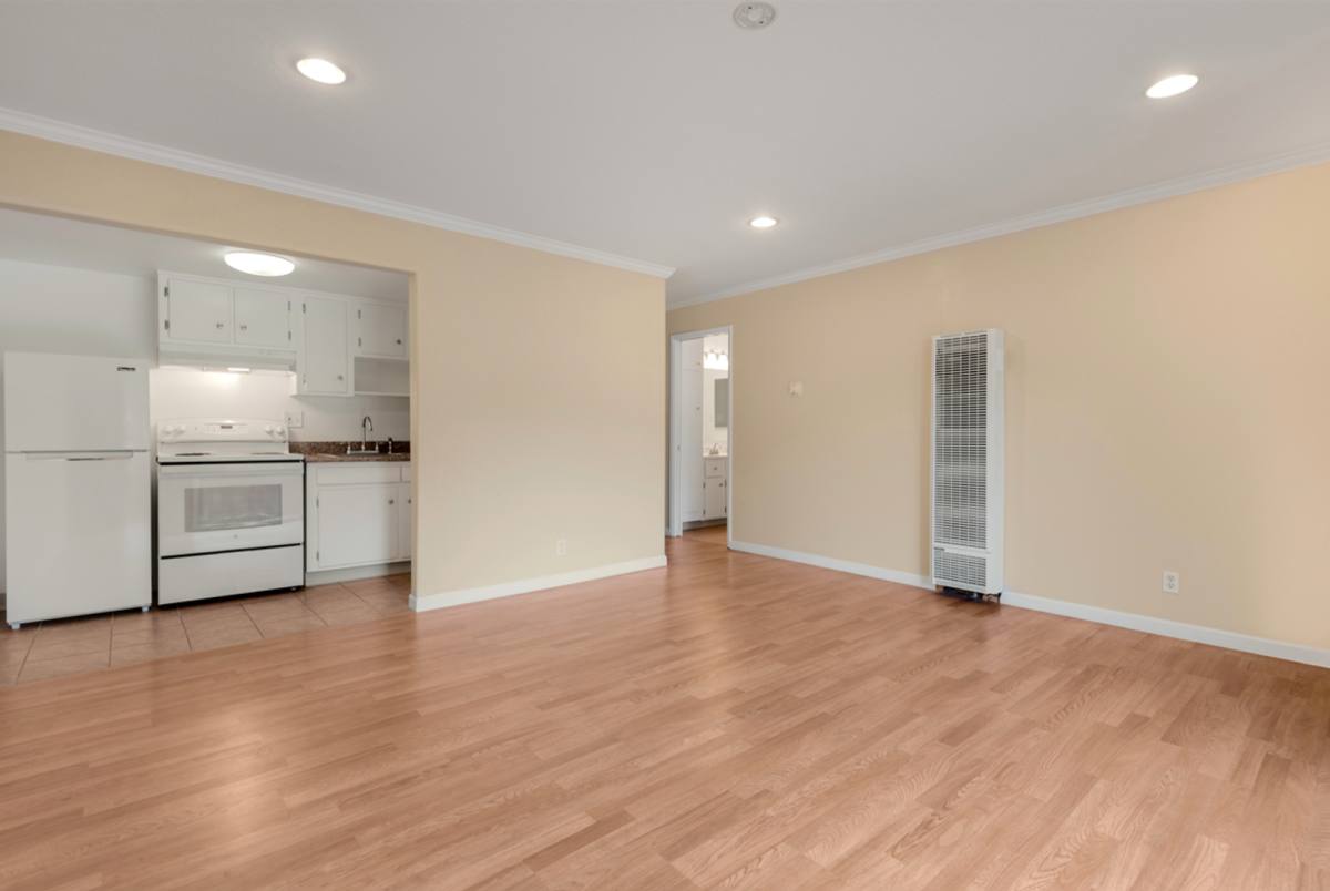 Apartment for rent at 1735 Woodland Ave, Palo Alto, CA 94303