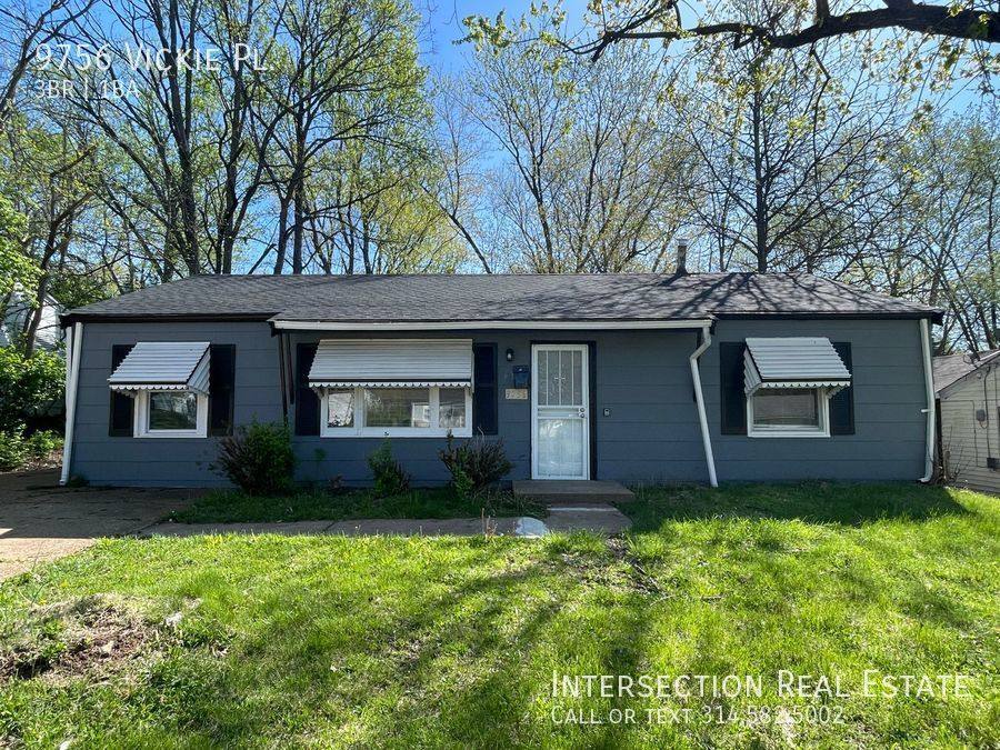 House for rent at 9756 Vickie Place, Saint Louis, MO 63136