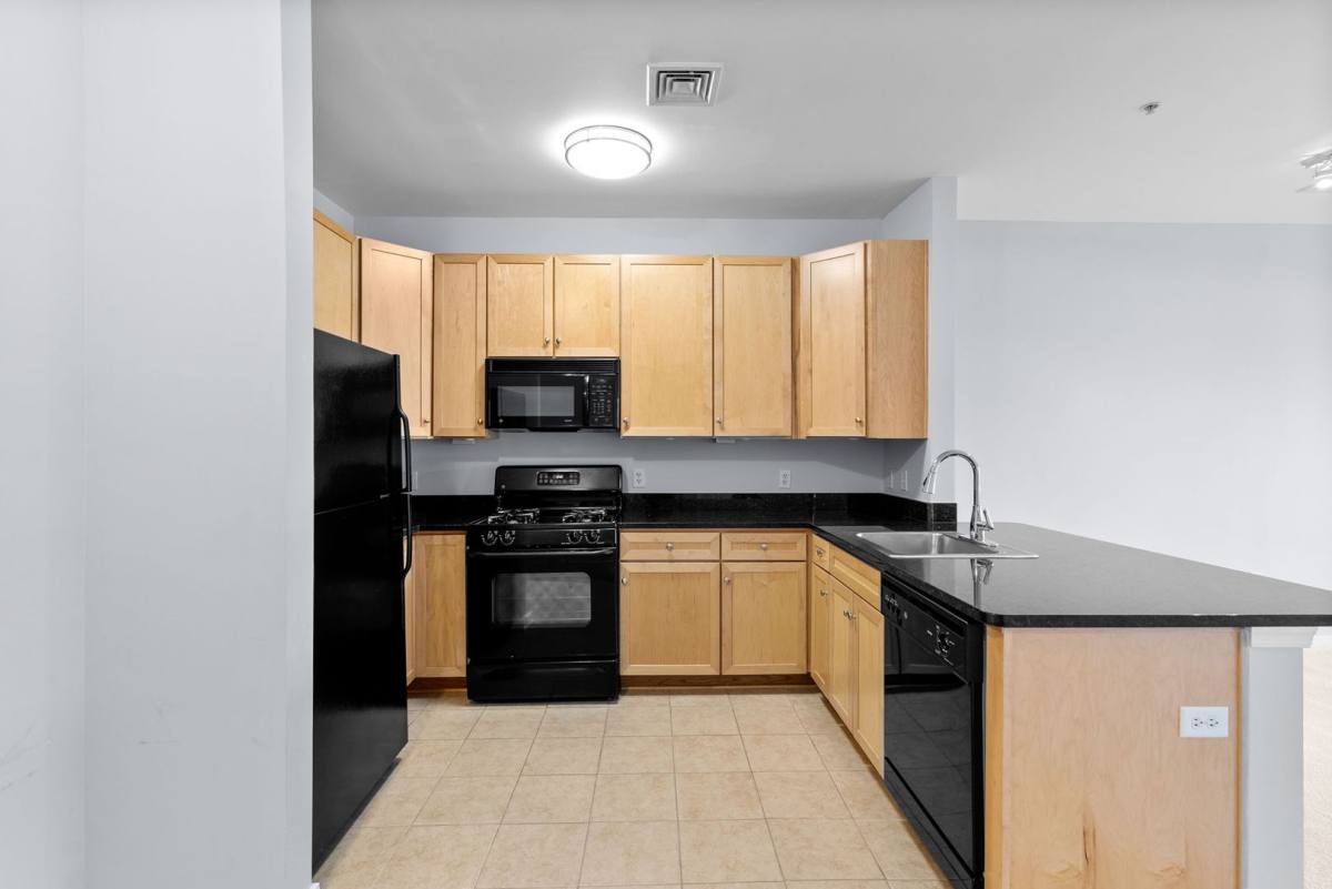 Condo for rent at 8045 Newell St, Silver Spring, MD 20910