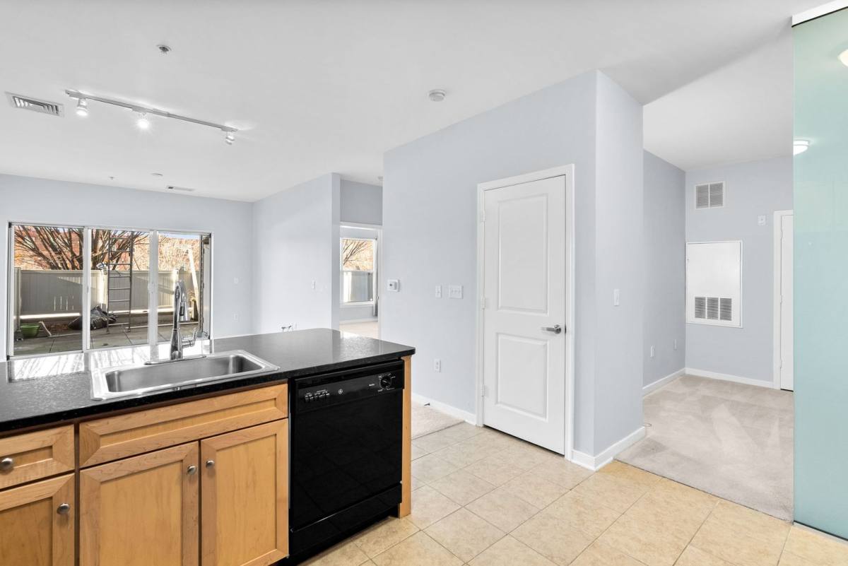 Condo for rent at 8045 Newell St, Silver Spring, MD 20910
