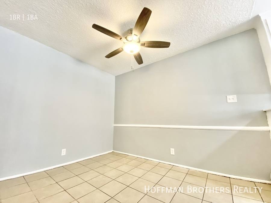 Apartment for rent at 3956 Stevely Ave #6, Los Angeles, CA 90008