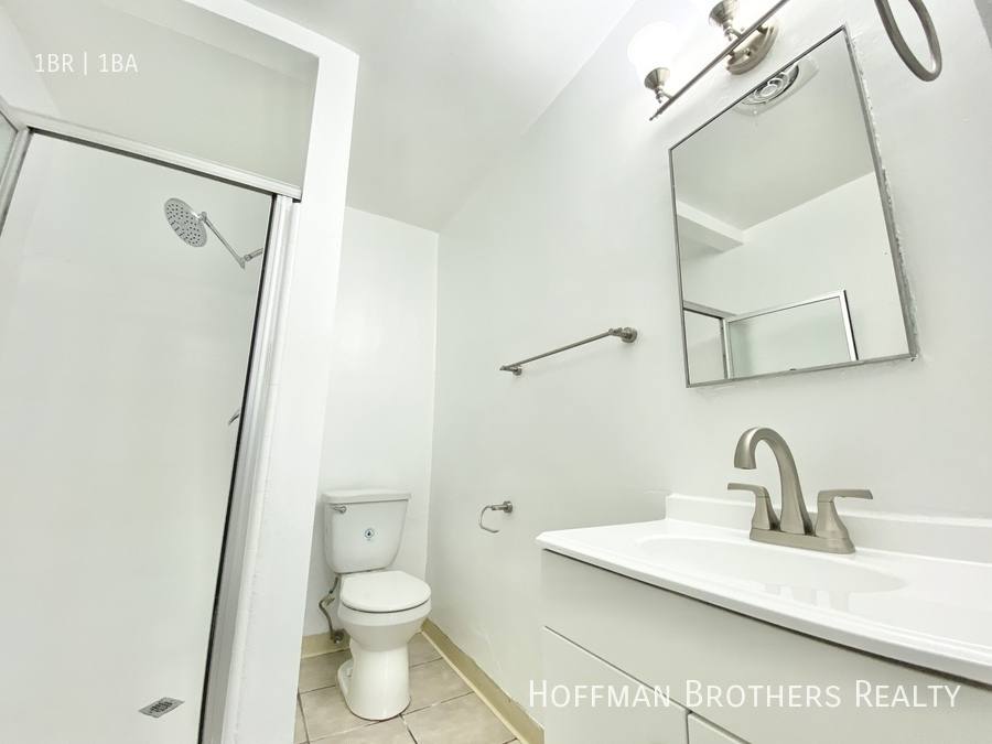 Apartment for rent at 3956 Stevely Ave #6, Los Angeles, CA 90008