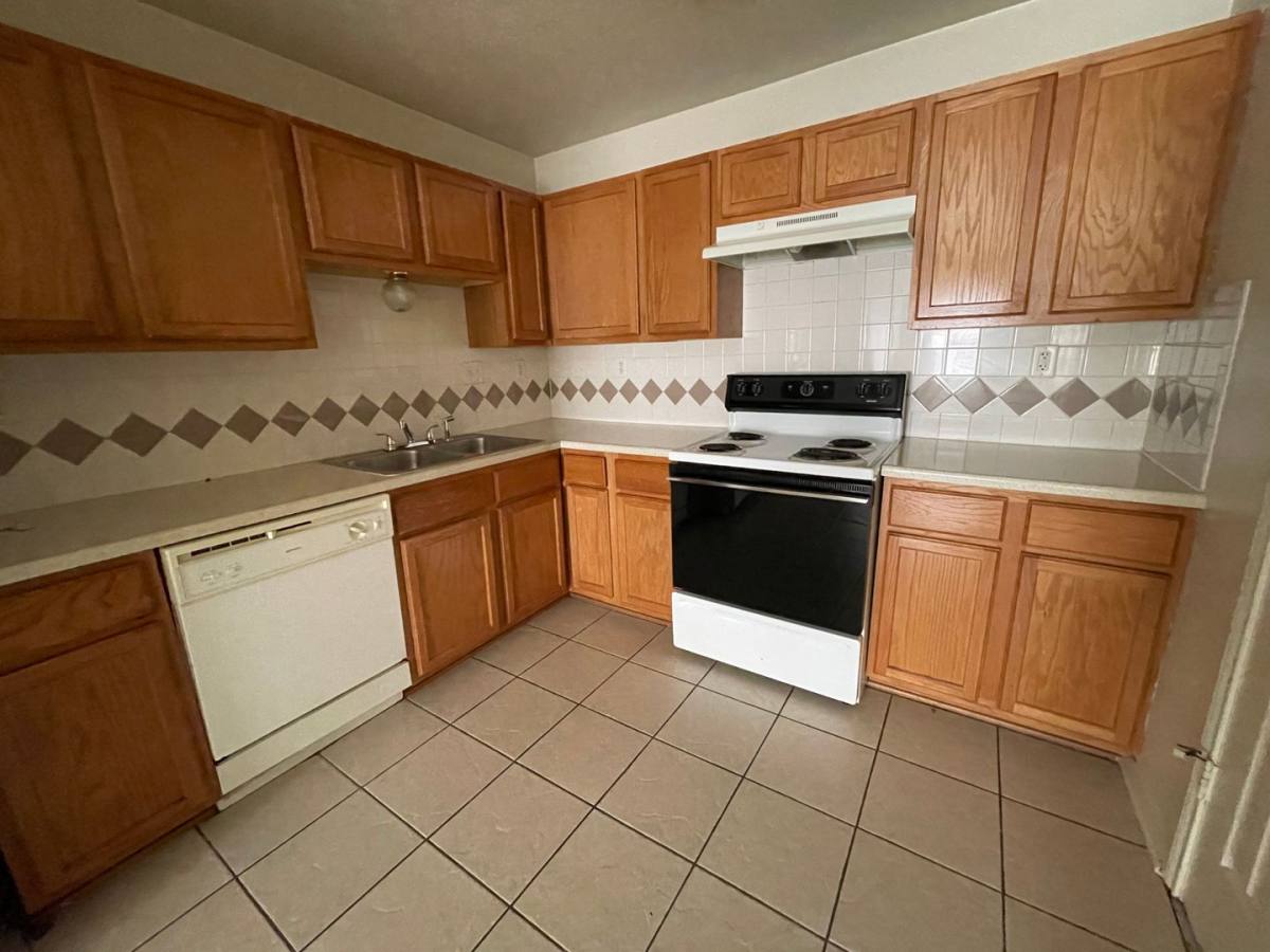 Apartment for rent at 5005 John David Dr, Killeen, TX 76549