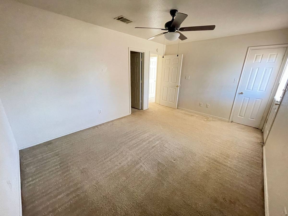 Apartment for rent at 5005 John David Dr, Killeen, TX 76549