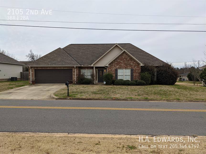 House for rent at 2105 2nd Ave, Tuscaloosa, AL 35401