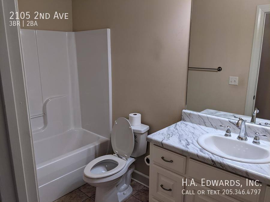 House for rent at 2105 2nd Ave, Tuscaloosa, AL 35401