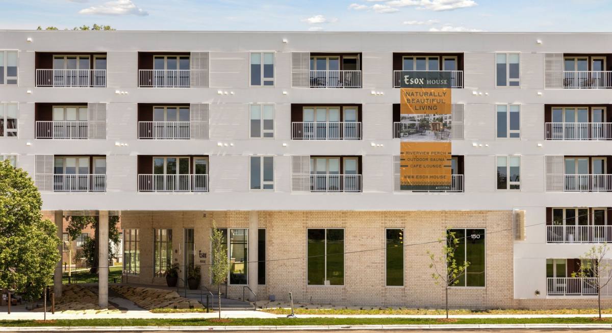 Apartment for rent at 150 Water St, Saint Paul, MN 55107